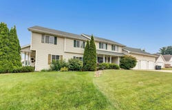 351 SALLY Street, SEYMOUR, WI 54165-2703