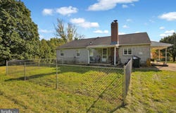 3283 STATE HILL Road, SINKING SPRING, PA 19608