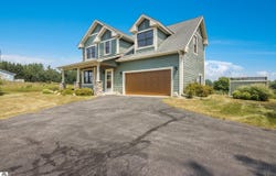 9865 Paradise Hills Drive, Central Lake, MI 49622