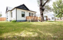 210 N 3rd Ave, Forsyth, MT 59327
