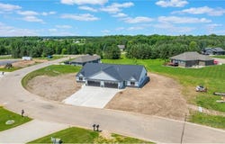 324 Old Glory Dr NE, Alexandria, MN 56308