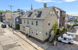 27 Franklin Street, Newport, RI 02840