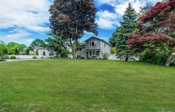 577 Oak Avenue, Bohemia, NY 11716