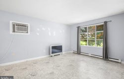 221 HAMPTON DR, SPOTSYLVANIA, VA 22551