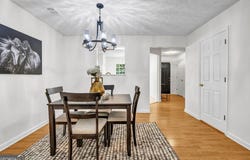3073 Waldrop, Decatur, GA 30034