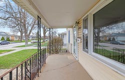 17851 Park Avenue, Lansing, IL 60438