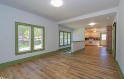 802 S Iowa Avenue, Washington, IA 52353