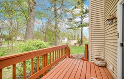 607 Weatherwood Lane, Valparaiso, IN 46383