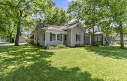 922 W Elm Street, Springfield, MO 65806