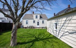 208 Como Street, Struthers, OH 44471