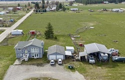 4810 E Big Meadows Rd, Chattaroy, WA 99003
