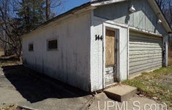 144 N Trybom, Iron River, MI 49935