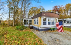 28 Golden Spur, Stonington, CT 06378