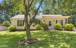 124 Holly Mountain Road, Holly Springs, NC 27540