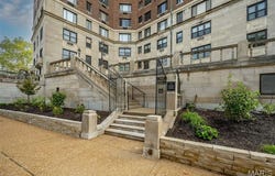410 N Newstead Avenue, St Louis, MO 63108