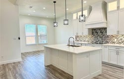 1708 Prestwick Lane, Ennis, TX 75119