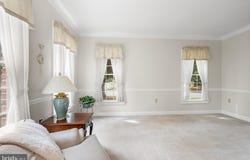5050 DRUMMOND CIRCLE, CENTER VALLEY, PA 18034