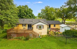 4530 NW Maple Drive, Kidder, MO 64649