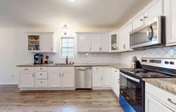 10735 Copper Ridge Dr, Louisville, KY 40241