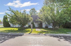 1301 Beaty Mound Road, Jerseyville, IL 62052