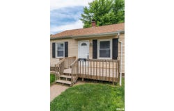 3116 ORCHARD Avenue, Davenport, IA 52802