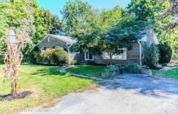 6 Hope Lane, Milton, NY 12547