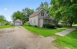 417 NE 2nd Street, Panora, IA 50216