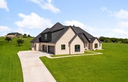 192 Top Flight Drive, Weatherford, TX 76087