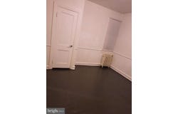 447 WEST CHESTER PIKE, HAVERTOWN, PA 19083