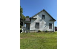 302  N Phillips, Sutton, NE 68979