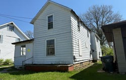 1323 Elm St, Lima, OH 45805