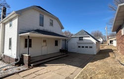 400 Cedar Street, Elgin, NE 68636