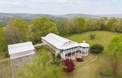 2428 Winn Mountain Loop, Mountainburg, AR 72946