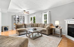 1343 Meadowbrook Dr, North Strabane, PA 15317