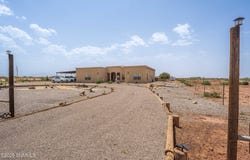 48 Poindexter Road, Tularosa, NM 88352