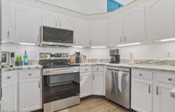 6865 Hidden Lake Trail, Brecksville, OH 44141