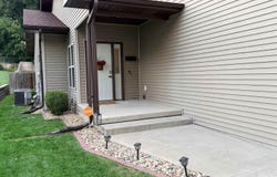 1703 S Saint Aubin St, Sioux City, IA 51106
