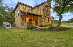 6917 Trimaran Cv Cove, Jonestown, TX 78645