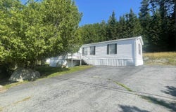 183 Blastow Cove Road, Deer Isle, ME 04627