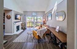 1051 S HIGHLAND STREET, MOUNT DORA, FL 32757