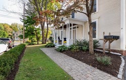 51A Phillips Pl, Northampton, MA 01060