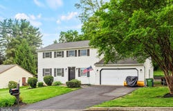 1604 KATHRYN STREET, NEW CUMBERLAND, PA 17070