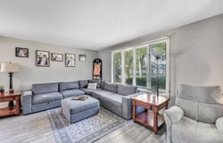 863 VENUS Drive, GREEN BAY, WI 54311
