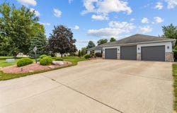 2128 LYNN Drive, Kokomo, IN 46902