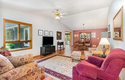 322 7th Street NE, New Prague, MN 56071