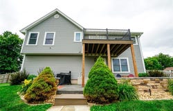 101 Shasta Daisy Drive, Smithville, MO 64089