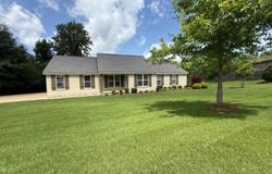 916 Lynn, Tupelo, MS 38804