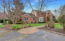 3 The Hunt, Saint James, NY 11780