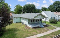 643 S Volutsia, Wichita, KS 67211
