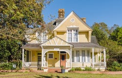 1202 S Lee, Americus, GA 31709